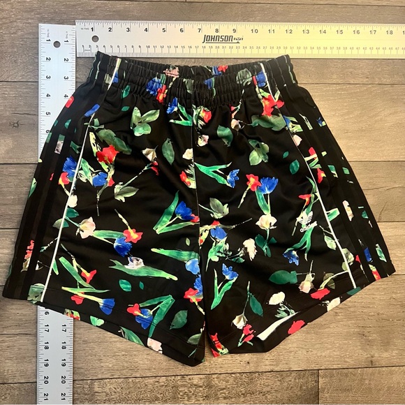 FARM RIO X ADIDAS - Bellista Floral Print Set - Bundle - Picture 6 of 8